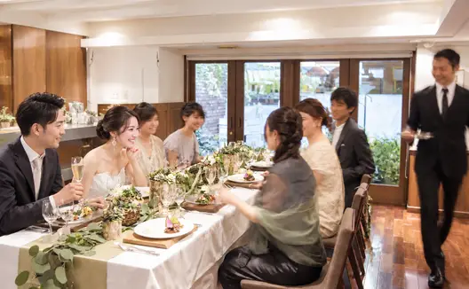 神戸で家族が喜ぶ家族婚をするなら？コスパ、タイパよくできる会場選びのポイント